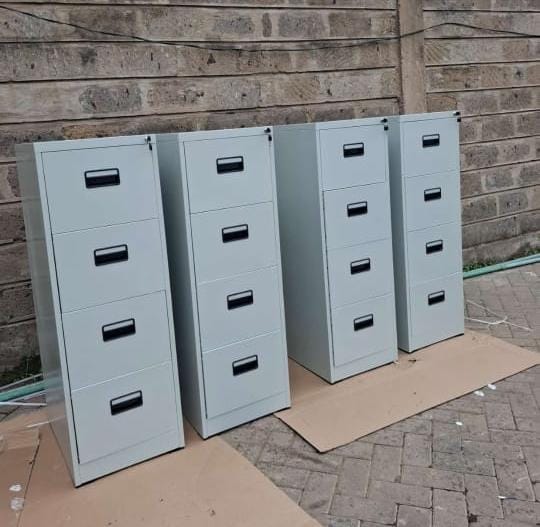Four drawer cabinet